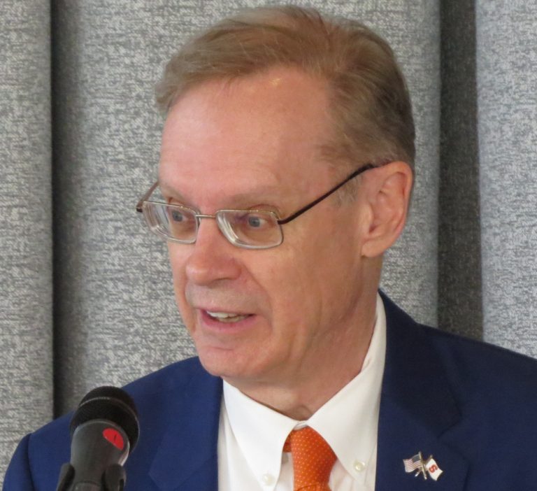 No SU layoffs amid federal cuts