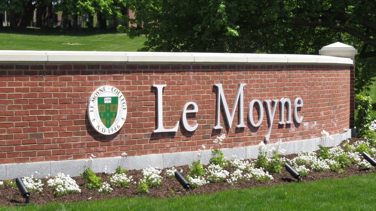 Le Moyne College
